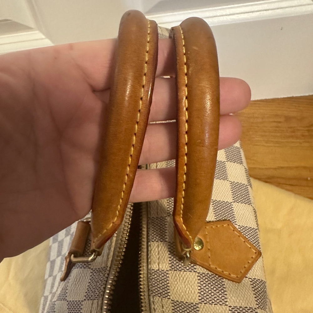 Louis Vuitton Damier Azur Speedy Excellent Condition - Picture 9 of 15